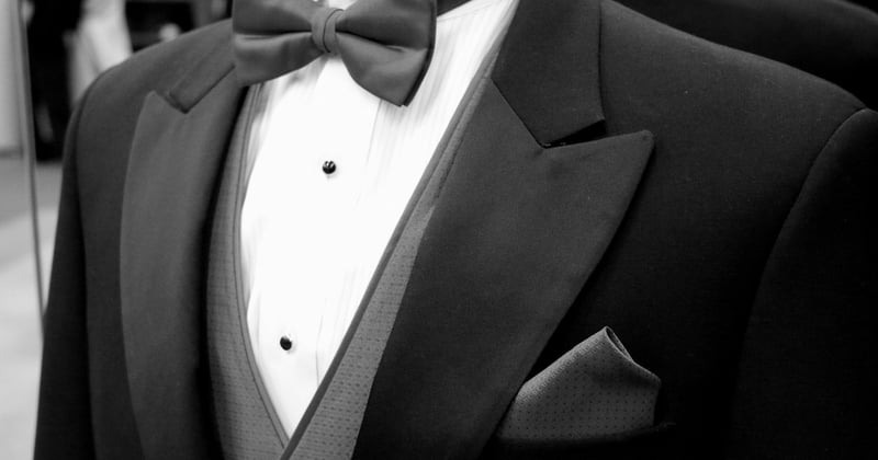 Le retour du tailleur chez les jeunes, la revanche du style