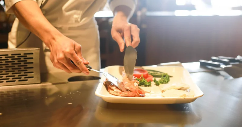 Puis-je préparer les aliments à l'avance ? Les règles de sécurité